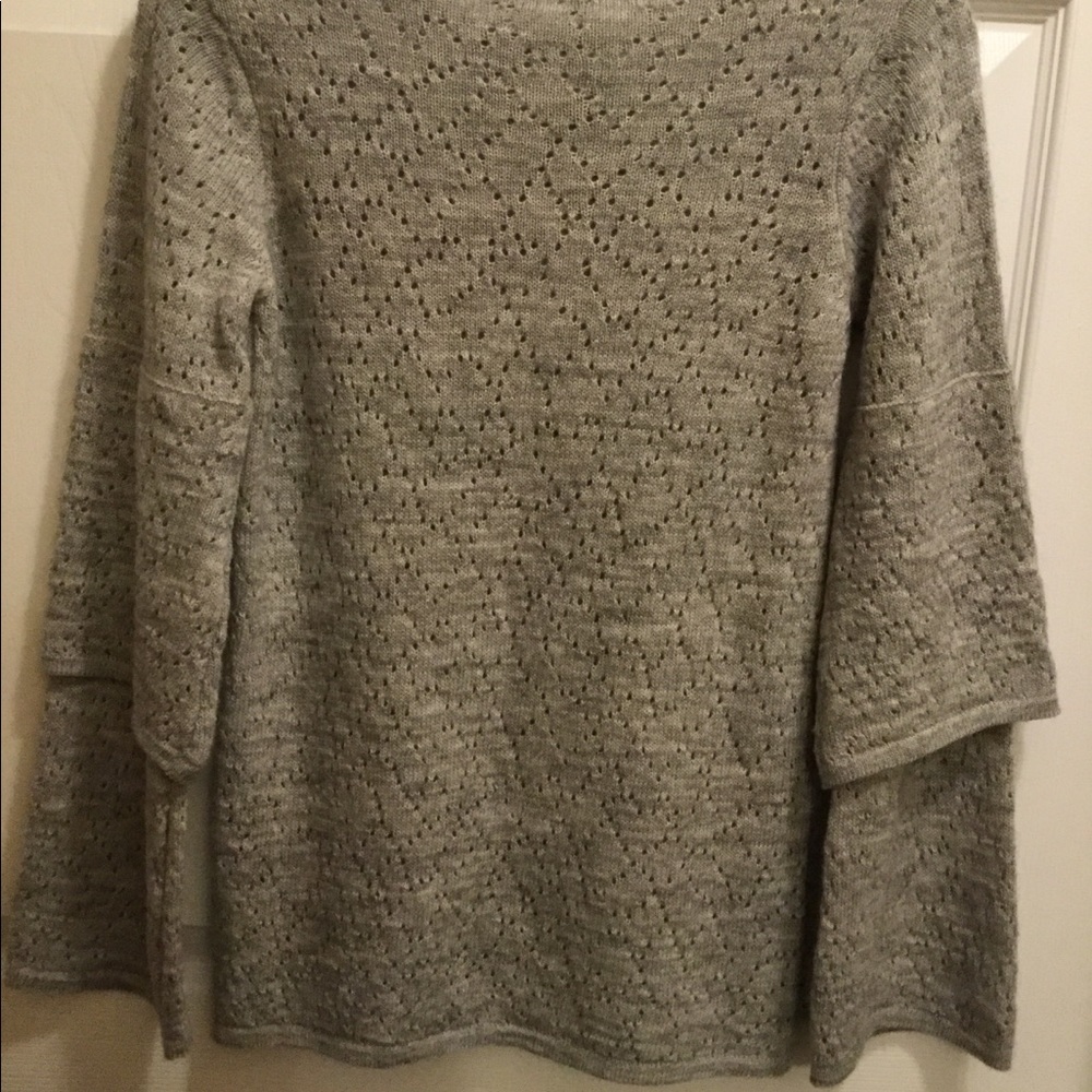 Sweater - Picture 3 of 4